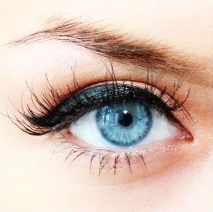 #Resolution. Never sleep in your eye makeup again.