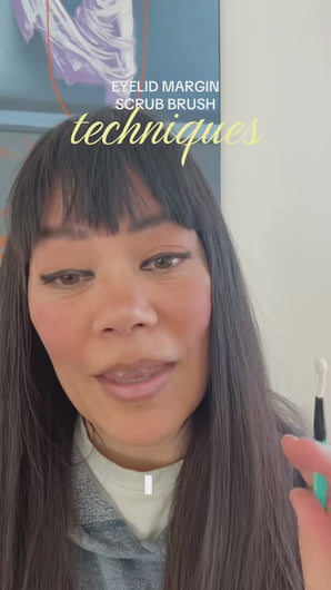 Eyelid Scrub Brush Techniques Video 2_Eyes_Open_or_Closed